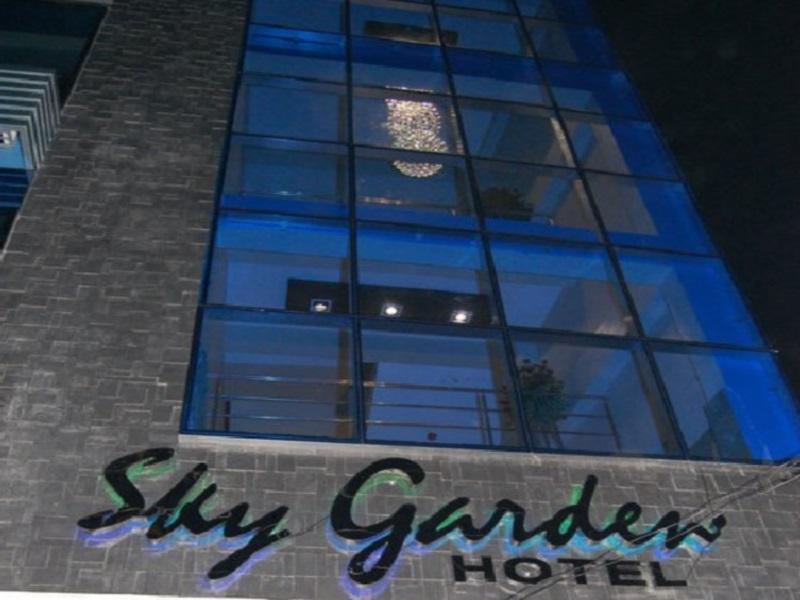 Sky Garden Hotel By Reddoorz Роксас Екстер'єр фото